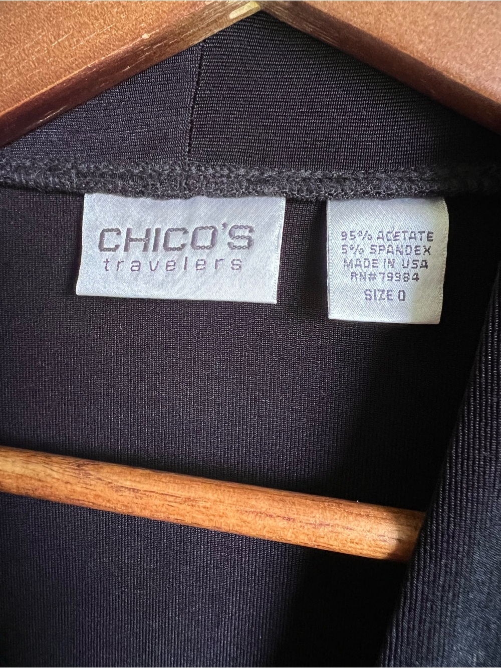 CHICOS Travelers Top Cardigan Sz 0 S Slinky Black Button V Neck Long 3/4 Sleeves - Picture 2 of 8
